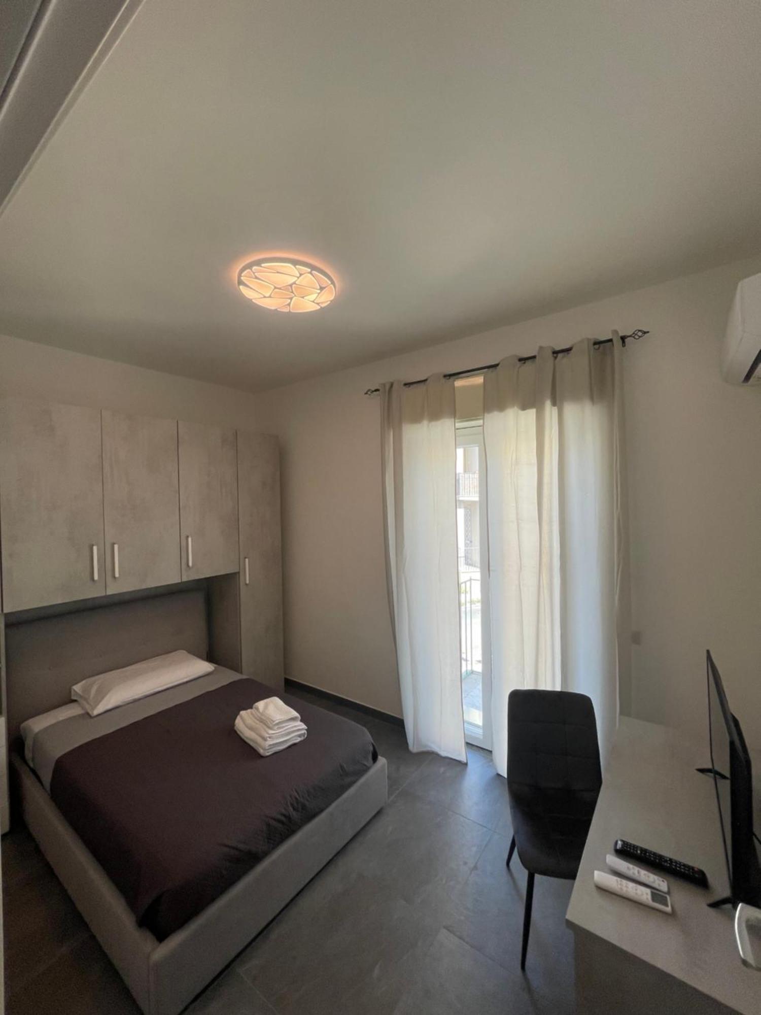 Leos Rooms Кальтаниссетта Экстерьер фото